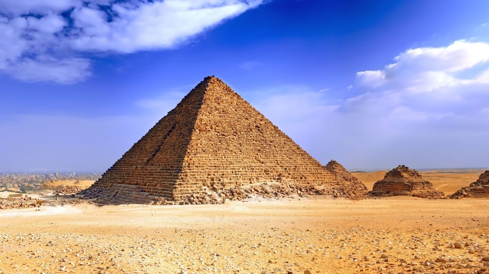 pyramid, stunner