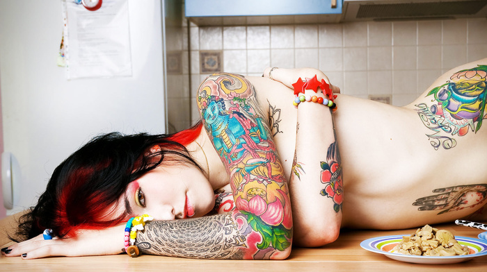 kitchen, piercing, tattoos, girls, girl, tattoo