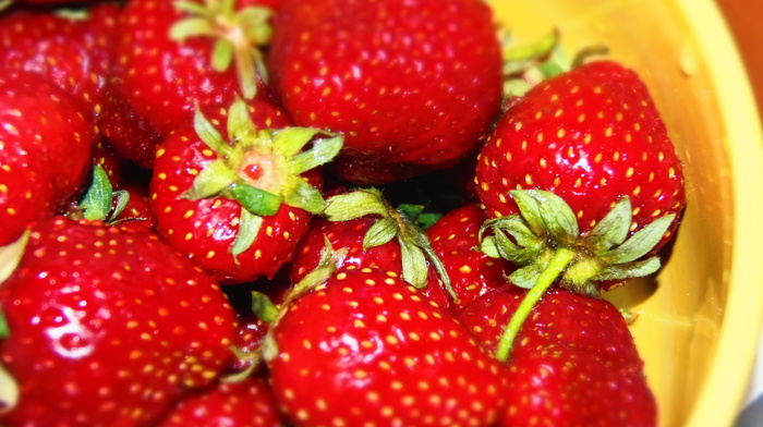 strawberry, delicious