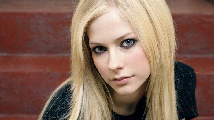 black clothing, Avril Lavigne, blue eyes, face, blonde
