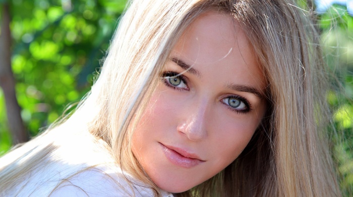 blonde, green eyes