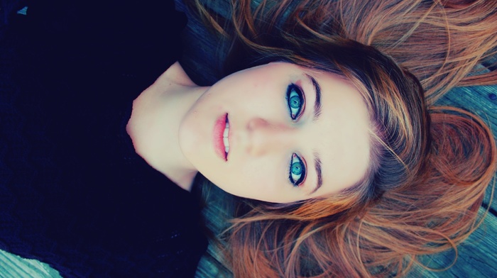 blue eyes, redhead
