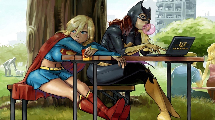 Supergirl, Batgirl, artwork