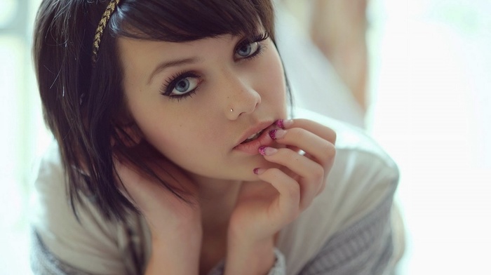 model, blue eyes, Melissa Clarke, girl, face, brunette, portrait