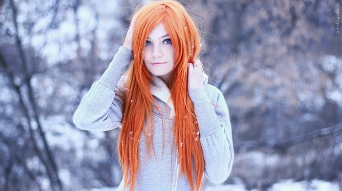 redhead, snow
