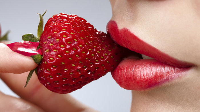 macro, girl, lips, strawberry