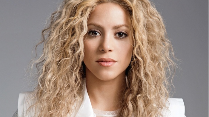 Shakira, blonde, sight, long hair, music, lips