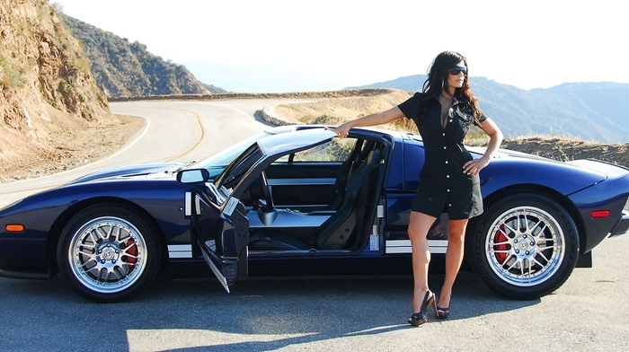 Ford GT, Denise Milani