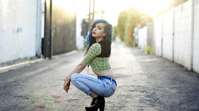 sunlight, Dani Artaud, street, jeans, girl outdoors, open mouth, girl, blue hair, high heels, long hair