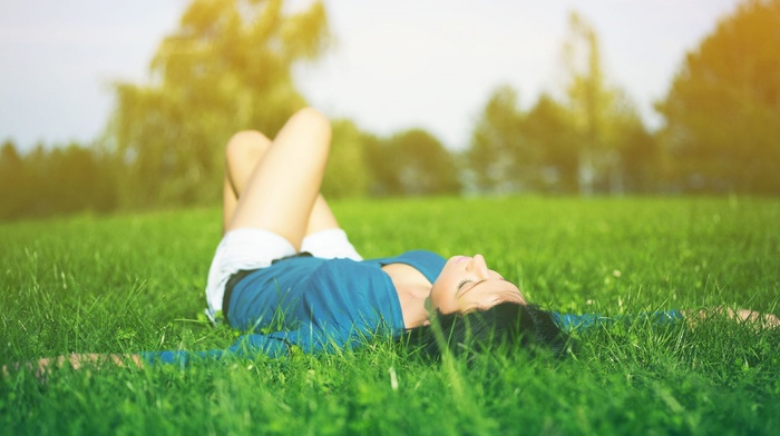 lying down, brunette, girl outdoors, girl, grass