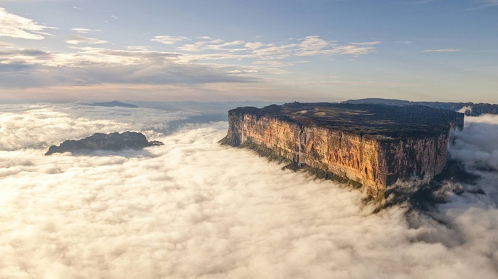 Mount Roraima, mist, landscape