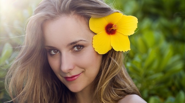 portrait, flowers