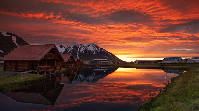 lake, mountain