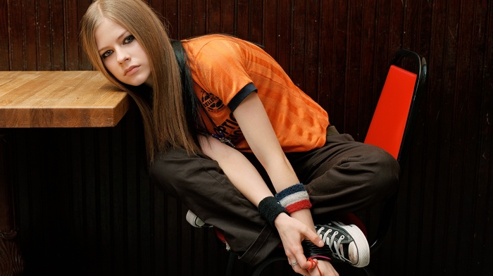 blonde, girl, Avril Lavigne, T, shirt, blue eyes