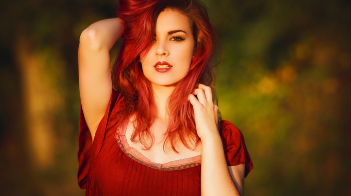 red lipstick, depth of field, red dress, redhead, girl, brown eyes, model