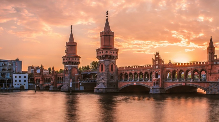 bricks, tower, clouds, bridge, arch, architecture, sunrise, old building, cityscape, Germany, water, river, Berlin, Oberbaumbrcke