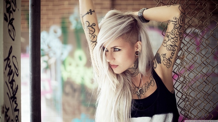 model, Sara Fabel, girl, long hair, tattoo, blonde