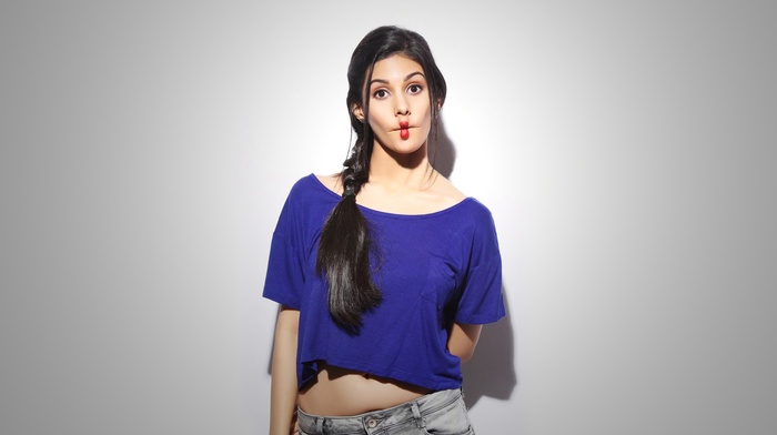 actress, Amyra Dastur