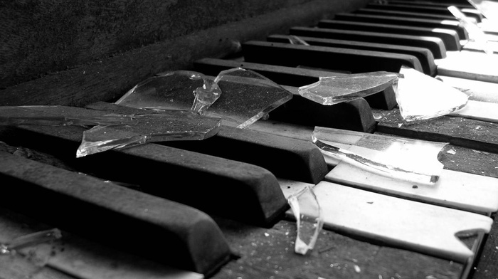 musical instrument, piano, broken glass