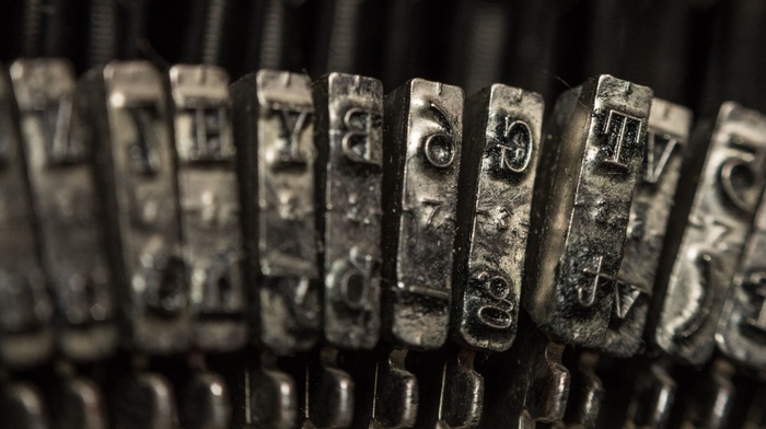 metal, mirrored, depth of field, typewriters, monochrome, vintage, typography, technology