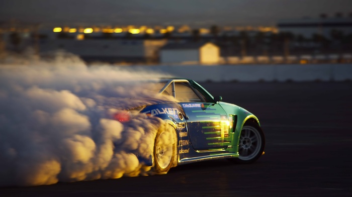 race cars, smoke, drift