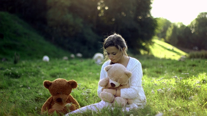 girl, girl outdoors, teddy bears
