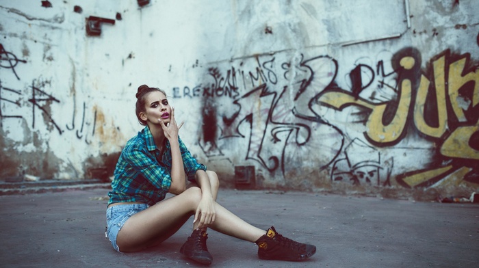 girl, model, walls, graffiti, jean shorts, sitting