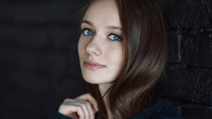 face, brunette, Anna Pavlova, girl, blue eyes, walls, portrait