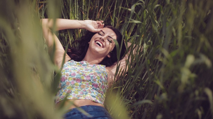 girl, brunette, grass, Aurela Skandaj, armpits