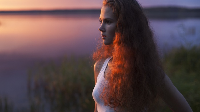 redhead, model, girl, side view, face, depth of field, wavy hair, Anastasiya Khotenovskaya