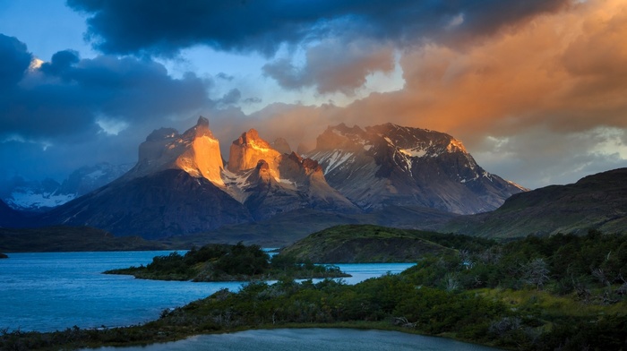 sunlight, Chile, clouds, lake, snowy peak, trees, mountain, sunrise, landscape, nature, Torres del Paine, shrubs