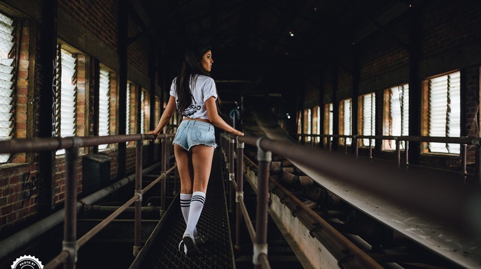 looking away, white tops, stockings, model, sneakers, ass, jean shorts, Aline Lima, girl