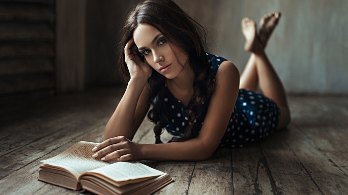 wooden surface, model, Georgiy Chernyadyev, books, polka dots, long hair, girl, dress, brunette, on the floor