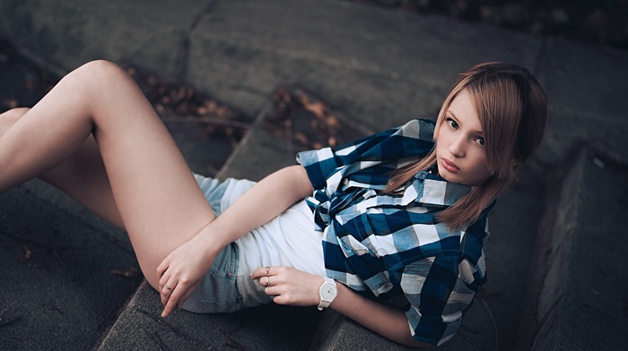 portrait, girl, face, sitting, model, jean shorts, blonde