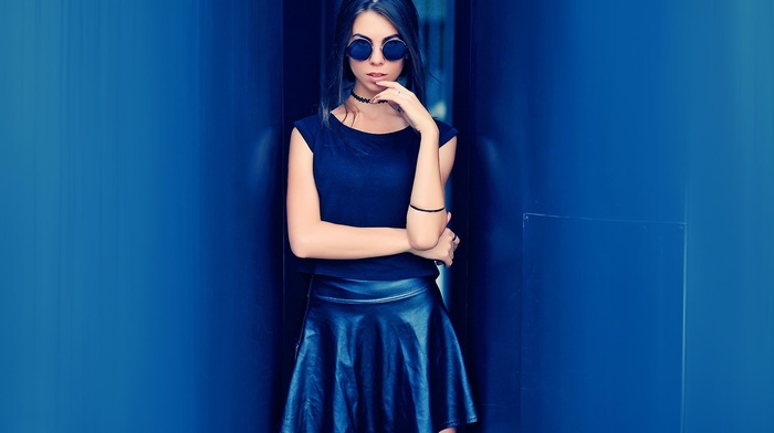 model, walls, girl, short skirt, hallway, girl with glasses