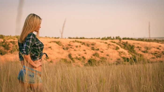 girl, jean shorts, girl outdoors, blonde