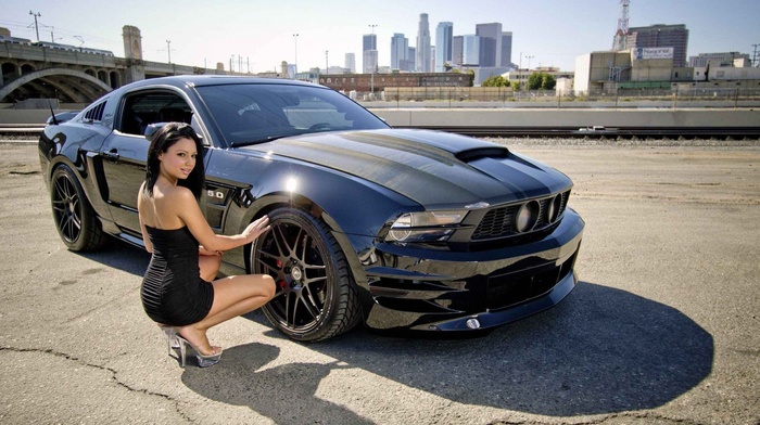 girl with cars