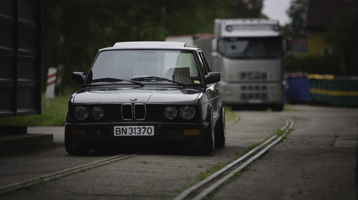 Canon 5d, BMW E28, Mark III, low, static, Norway, Kongsvinger