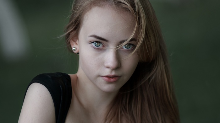 face, portrait, eyes, blonde, looking at viewer, girl