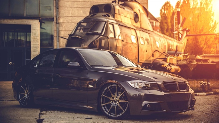 sunlight, helicopters, BMW E90