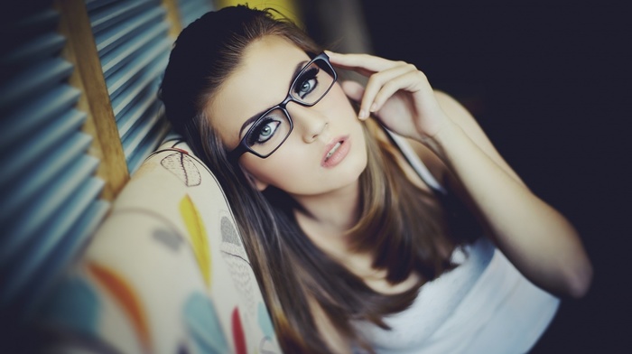 makeup, couch, girl with glasses, glasses, blue eyes, girl, face, brunette