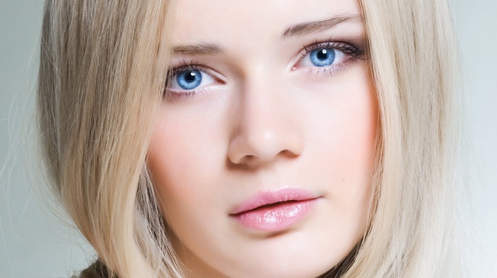 face, blue eyes, blonde