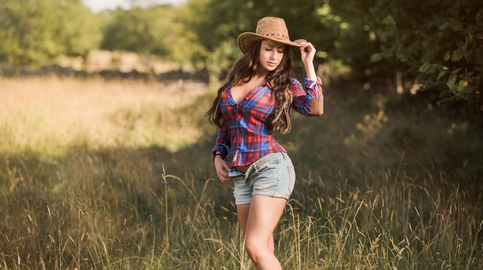 cleavage, girl outdoors, girl, long hair, jean shorts