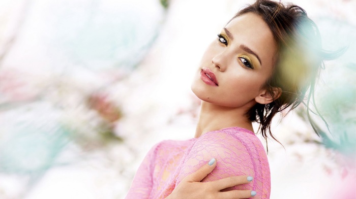 blue nails, Jessica Alba, girl, brunette, painted nails, celebrity, actress