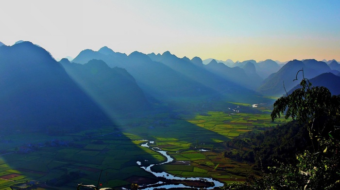 sunrise, mountain, nature, field, shadow, farm, sun rays, mist, morning, clear sky, landscape, Vietnam, river, sunlight, valley