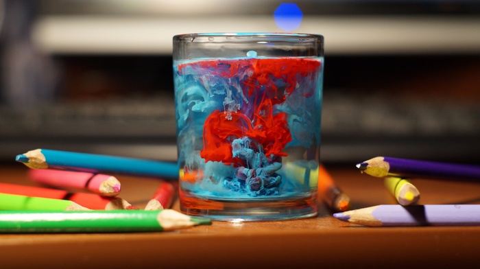 photography, water, table, bokeh, glass, pencils, depth of field, colorful, paint splatter