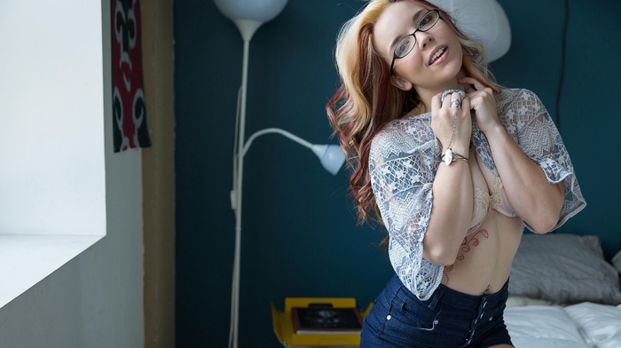 tattoo, dyed hair, Aerie Suicide, glasses, model