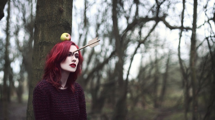 apples, arrows, girl outdoors, model