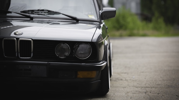 BMW E28