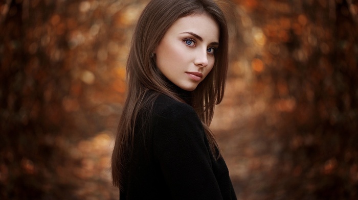 portrait, model, brunette, girl, blue eyes